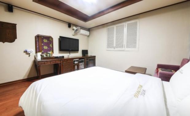 Motel Nine Daejeon Extérieur photo